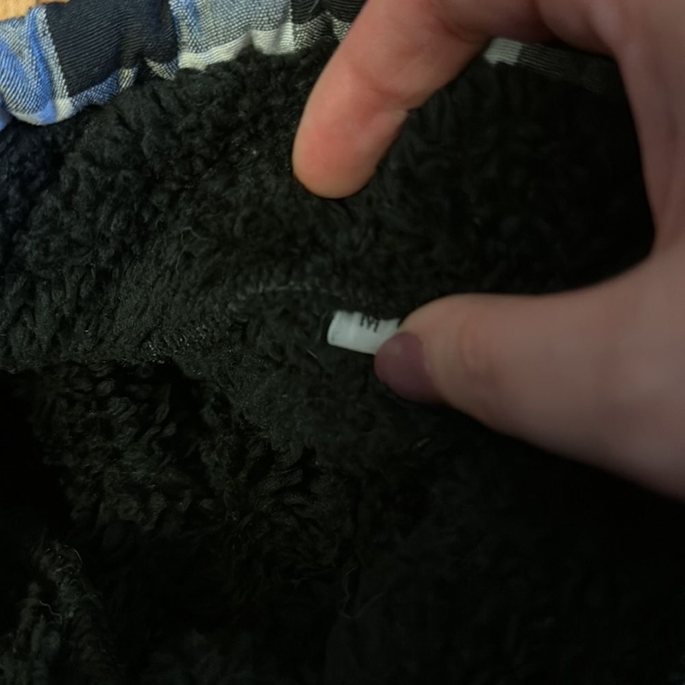 Buffalo plaid lined fleece - Picture 5 of 5